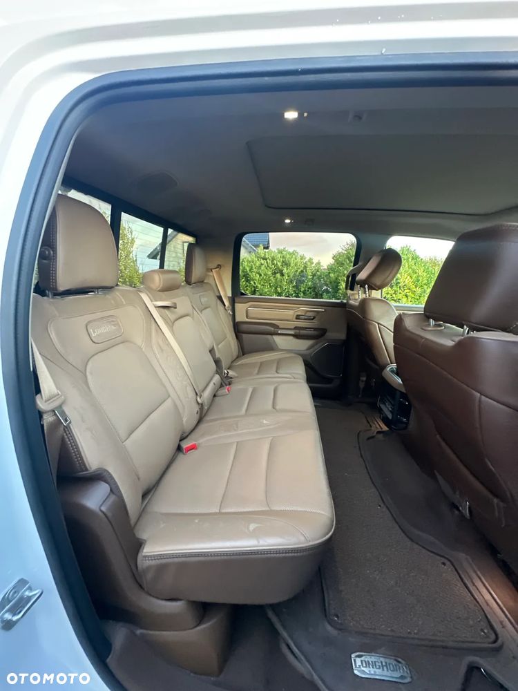 RAM 1500 5.7 Crew Cab Longhorn - 24