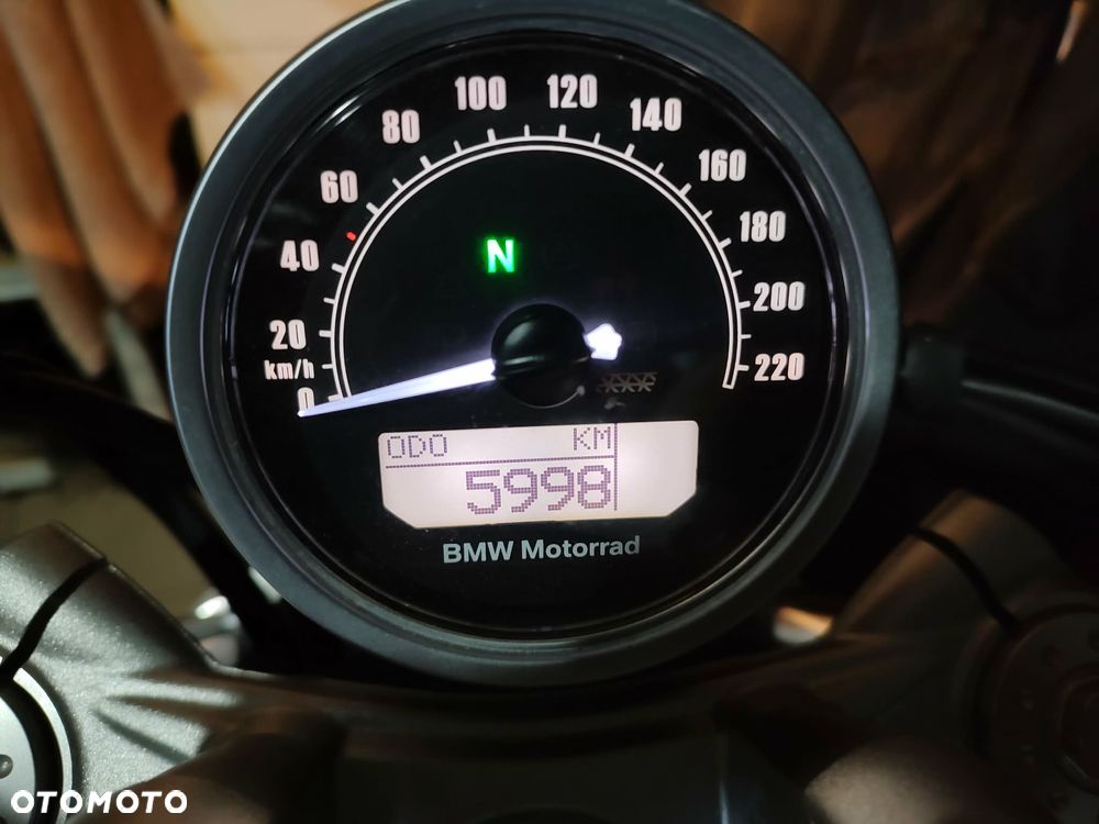 BMW R - 2