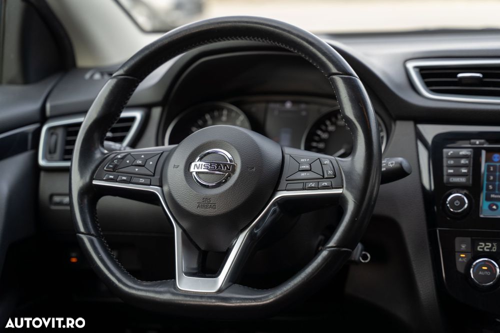 Nissan Qashqai 1.6 DIG-T N-Connecta - 13