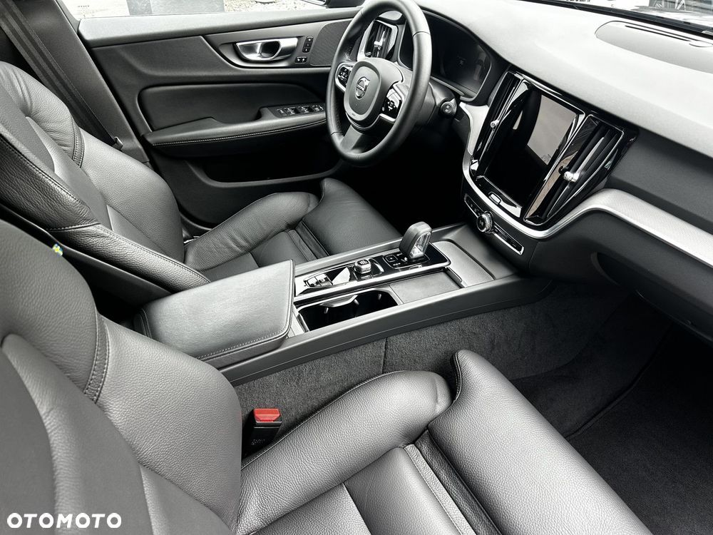 Volvo V60 - 11