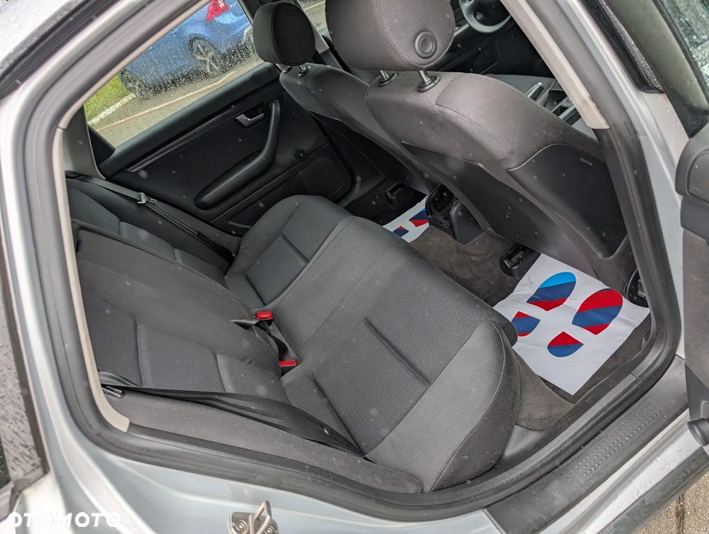 Audi A4 Avant 1.6 - 18