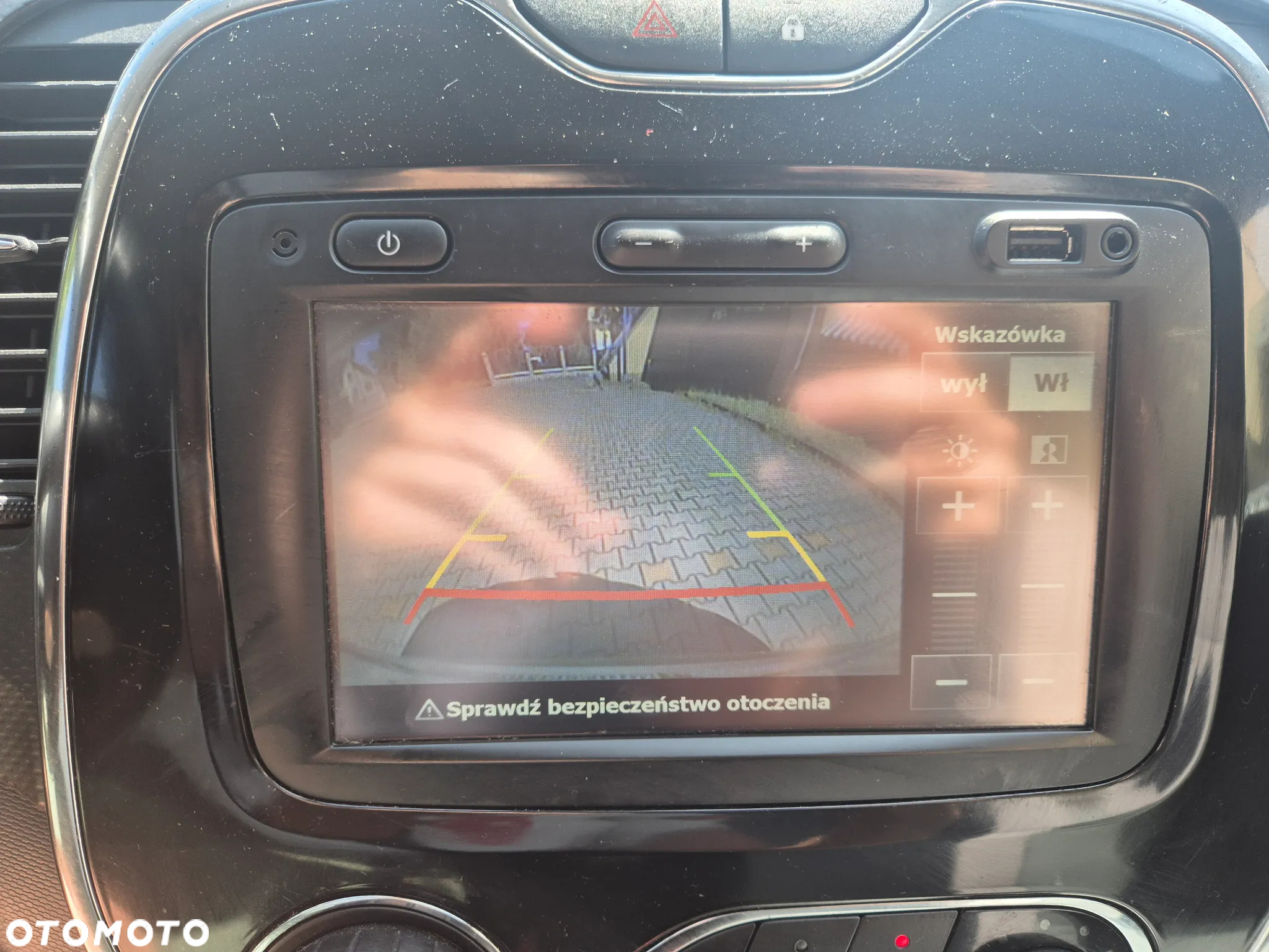 Renault Captur TCe 120 EDC Luxe - 18