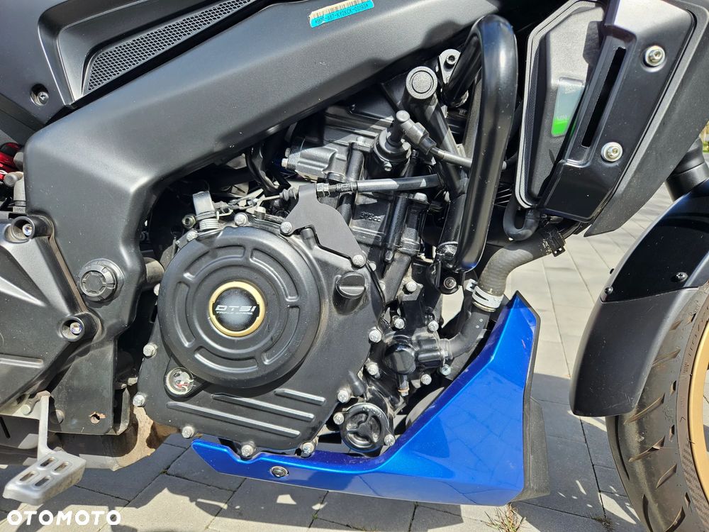 Bajaj Dominar 400 - 6