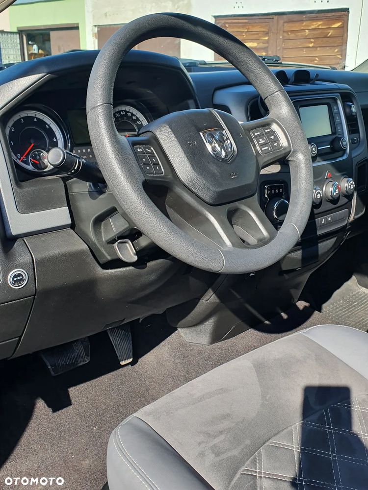 RAM 1500 - 13