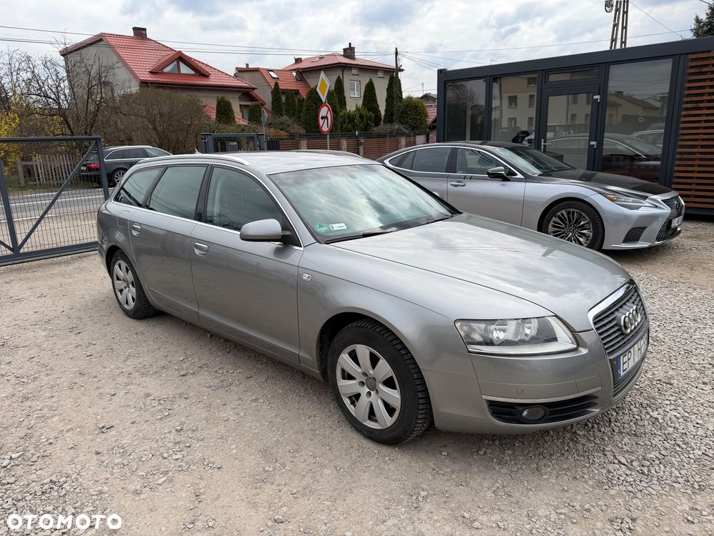 Audi A6 Avant 2.4 - 18