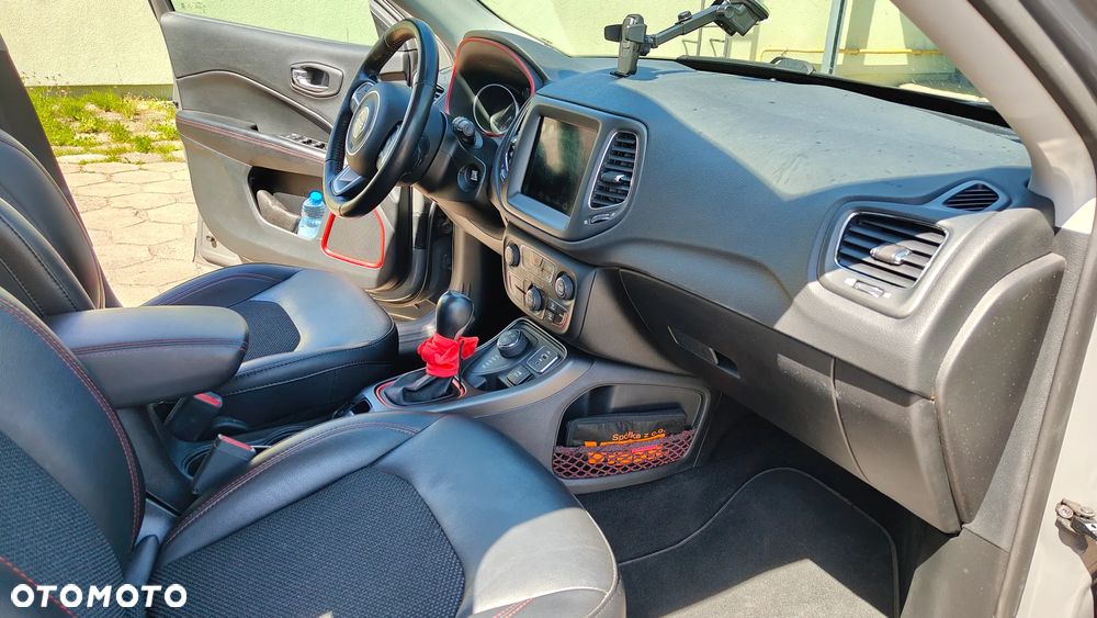 Jeep Compass 2.0 MJD Trailhawk 4WD S&S - 18