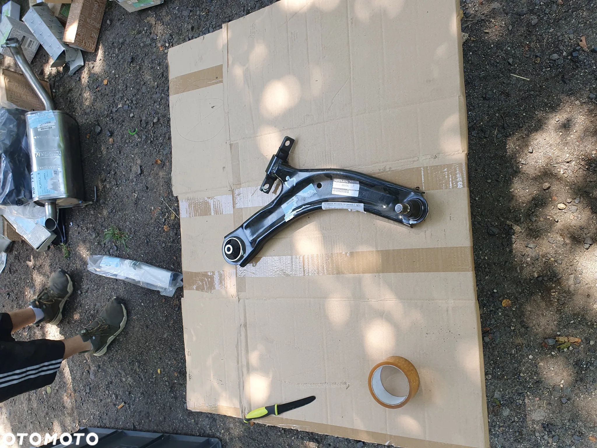 Wahacz prawy przedni przód Nissan Qashqai I 54500-BB00A X-Trail II T31 Renault Koleos I - 1