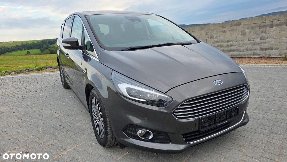 Ford S-Max 2.0 EcoBlue Twin-Turbo Titanium - 1