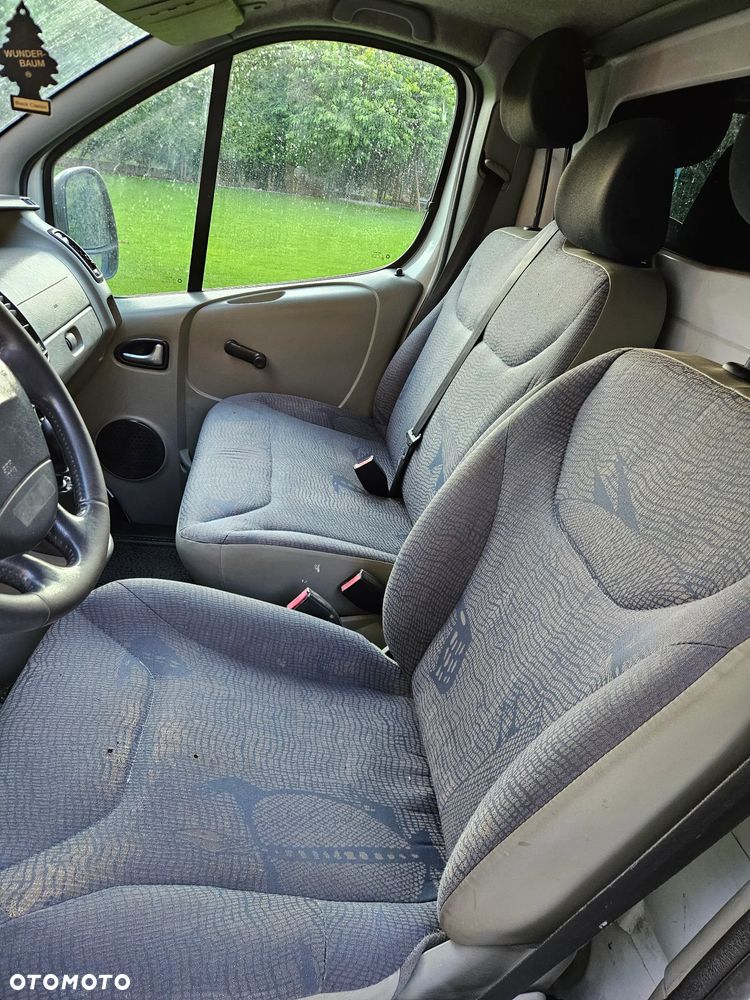 Renault Trafic - 17