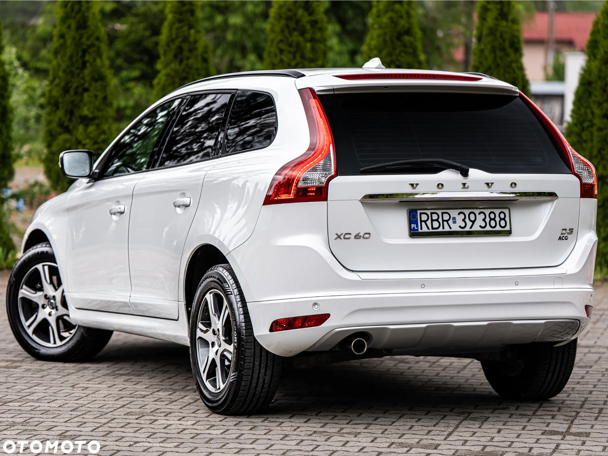 Volvo XC 60 D3 Momentum - 3