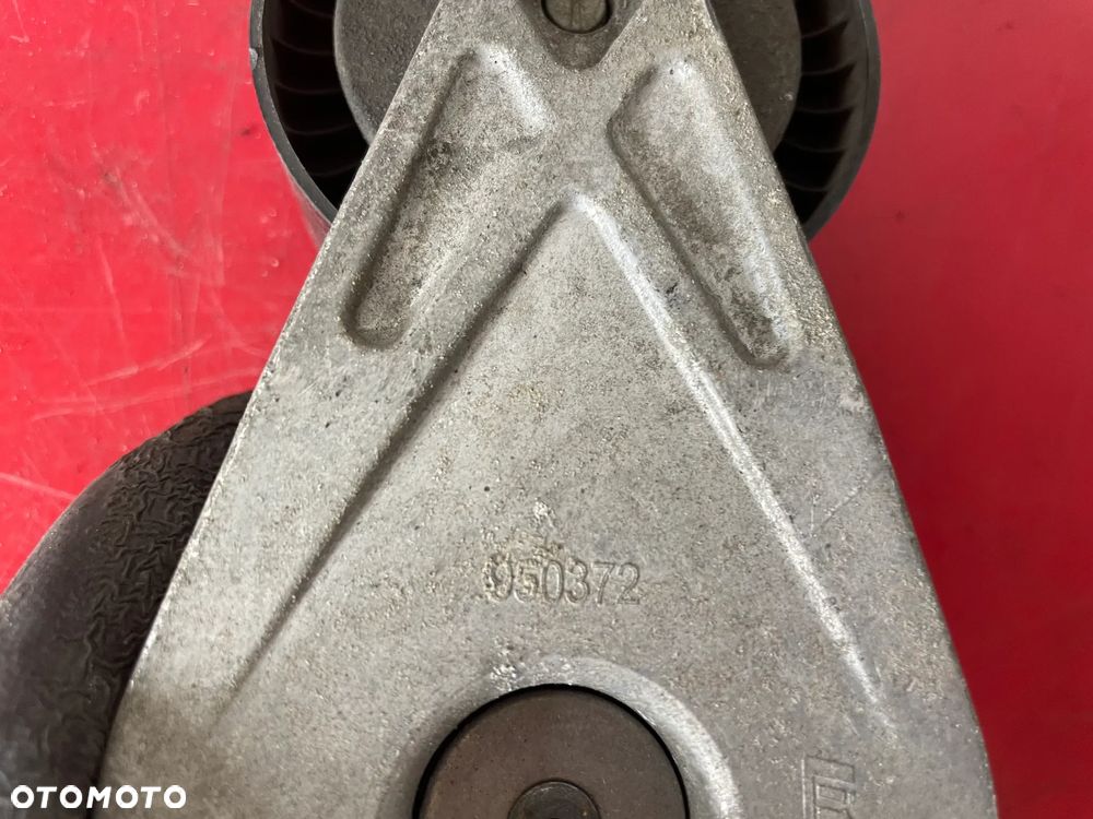 VOLKSWAGEN SHARAN NAPINACZ PASKA ALTERNATORA 1023251 - 2