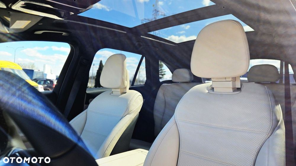 Mercedes-Benz GLC - 11