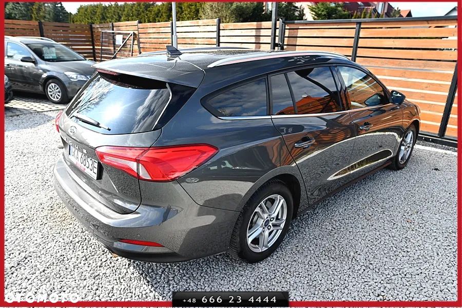 Ford Focus 1.5 EcoBlue STart-Stopp-System TITANIUM - 13