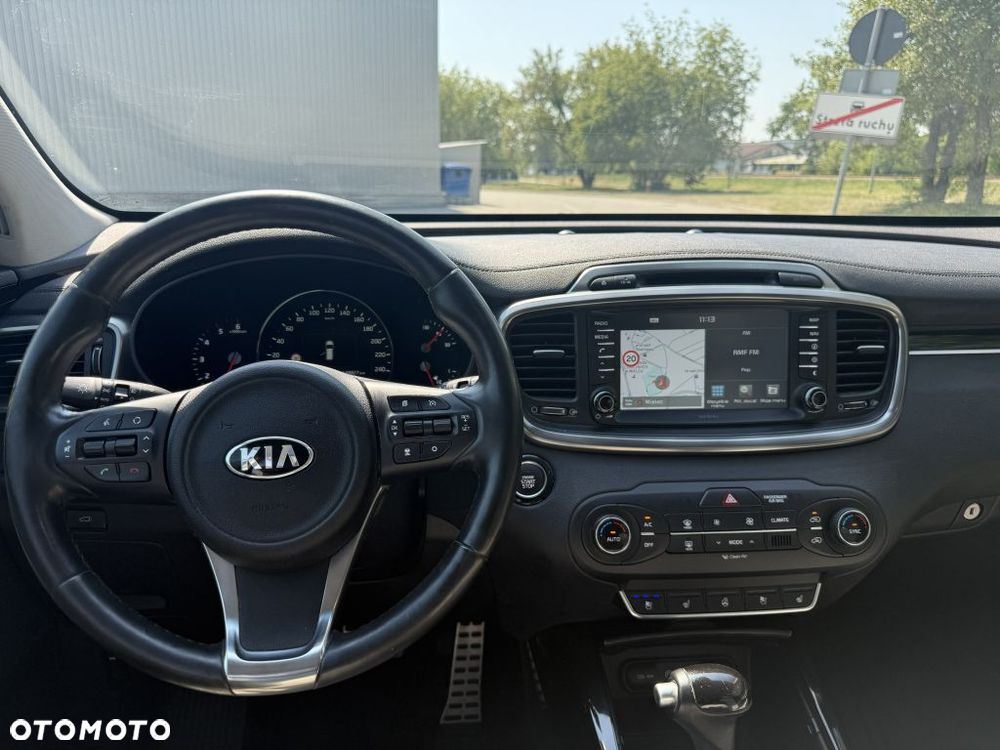 Kia Sorento 2.2 CRDi AWD Platinum Edition - 9