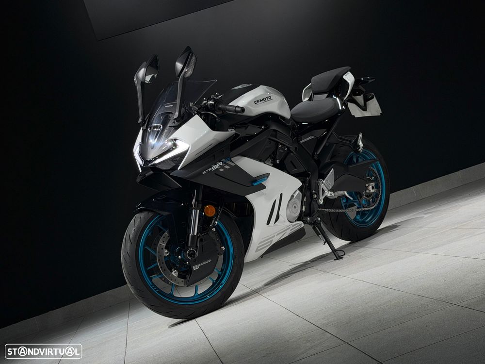 CF Moto 675SR-R - 1