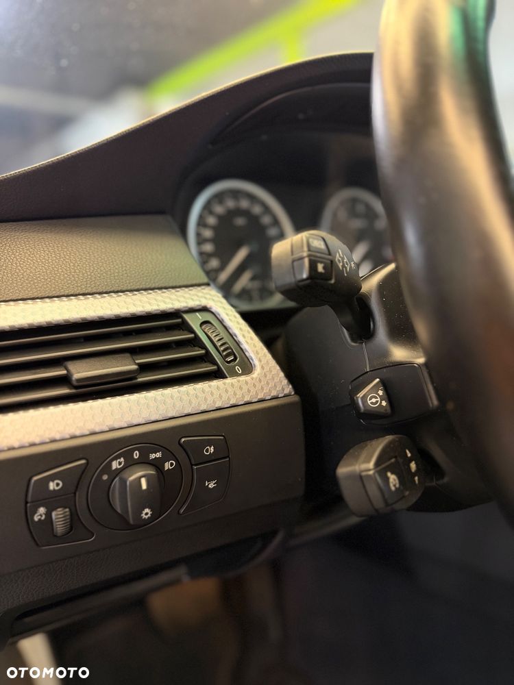 BMW Seria 5 535d - 38