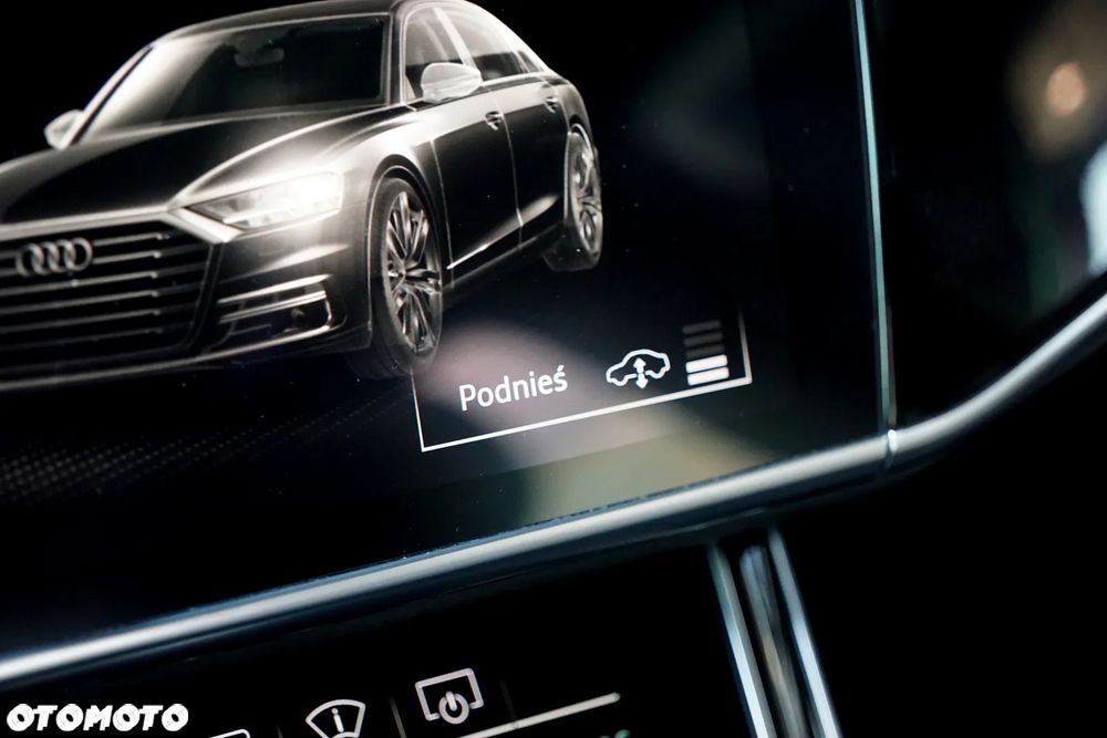 Audi S8 - 22