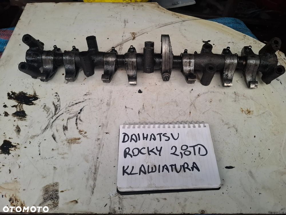 DAIHATSU ROCKY 2,8 TD Klawiatura zaworowa - 1