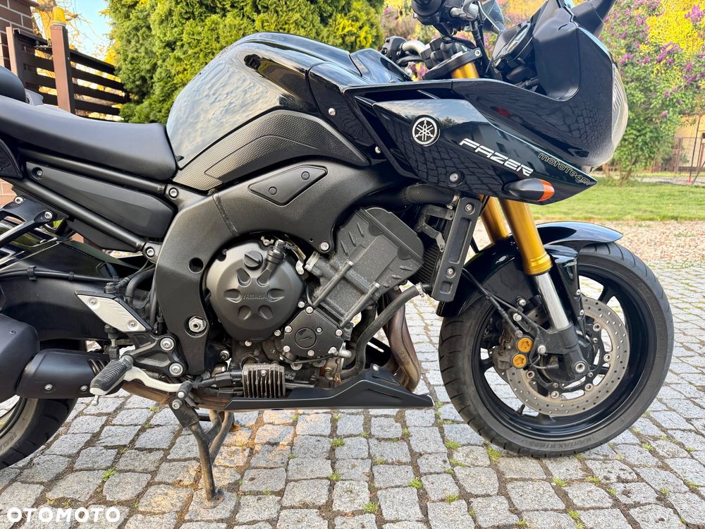 Yamaha FZ8 - 11