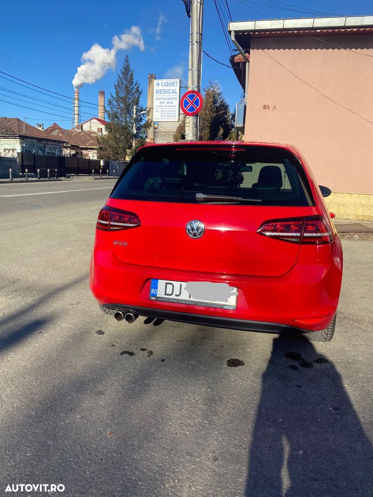 Volkswagen Golf 2.0 TDI DPF BMT DSG GTD - 11