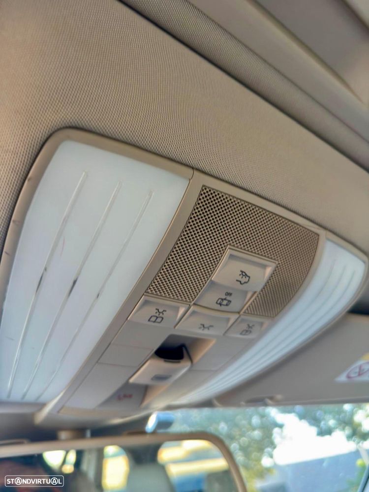 Mercedes-Benz E 300 Bluetec Hybrid Avantgarde - 10