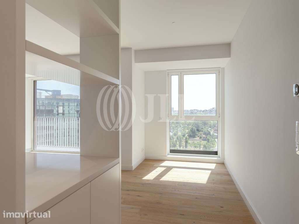Apartamento T2 no 35 Praça de Espanha, Campolide, Lisboa - Grande imagem: 4/25