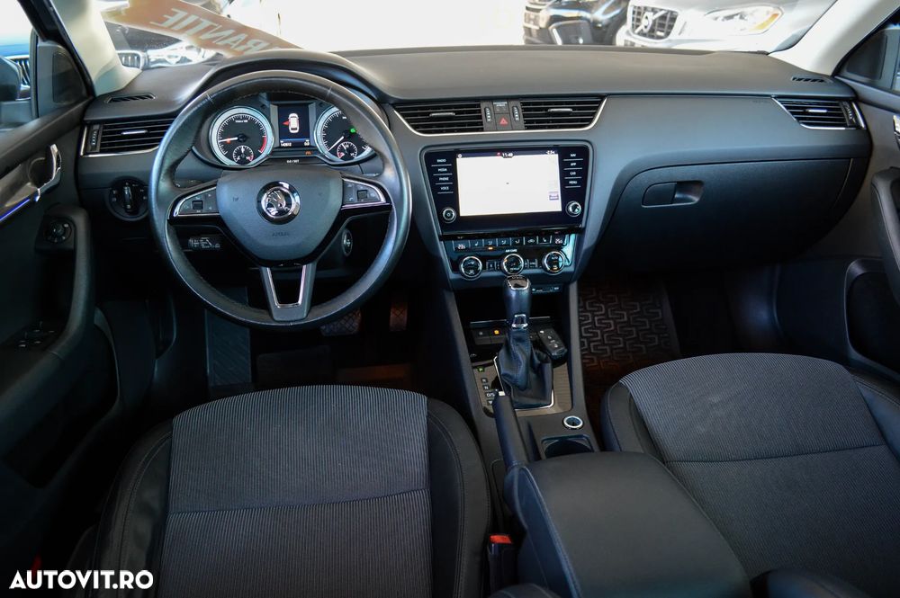 Skoda Octavia 2.0 TDI DSG Sport Edition - 35