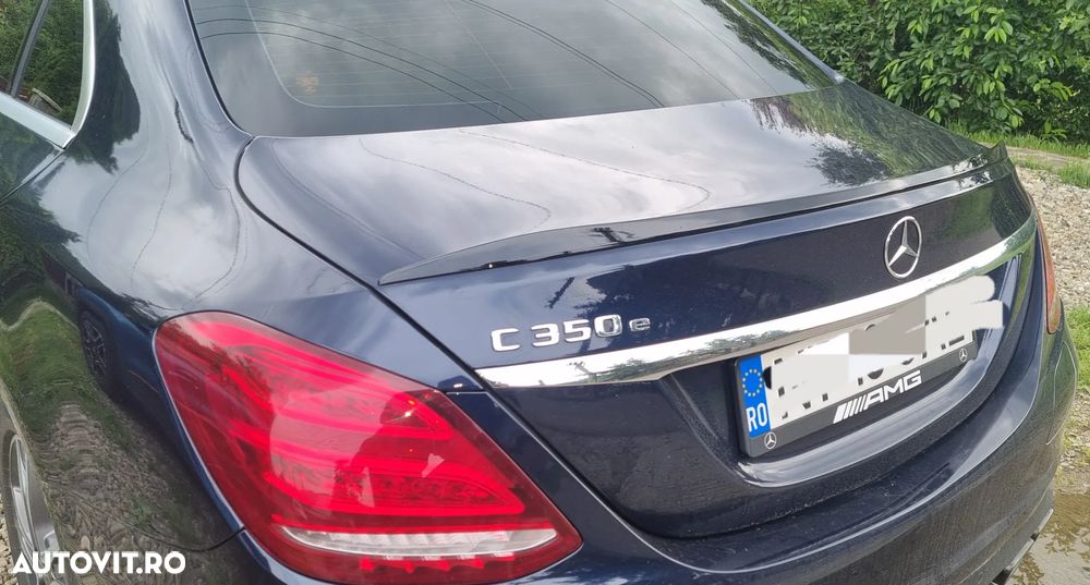Mercedes-Benz C - 25