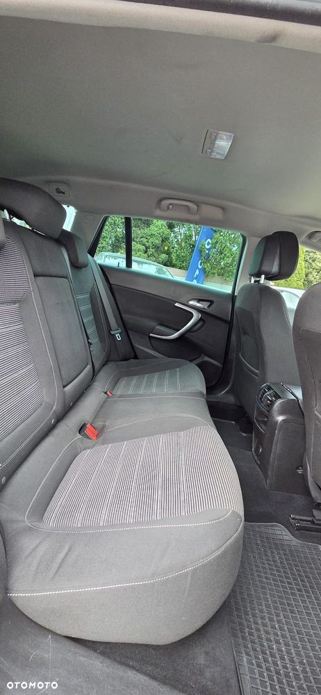 Opel Insignia - 27
