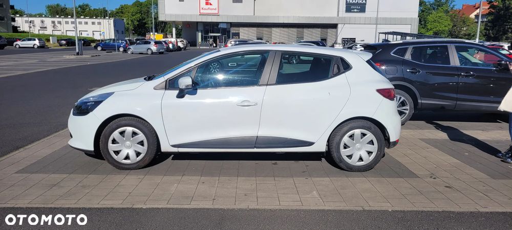 Renault Clio 1.2 16V Intens - 2