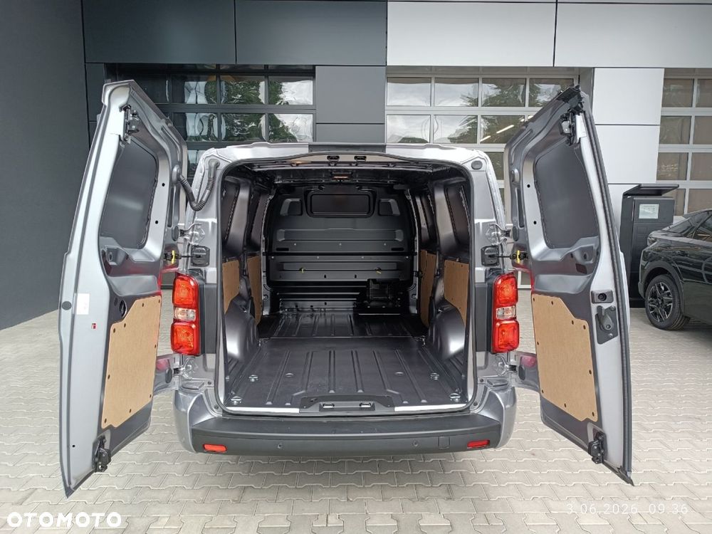 Opel Vivaro - 8
