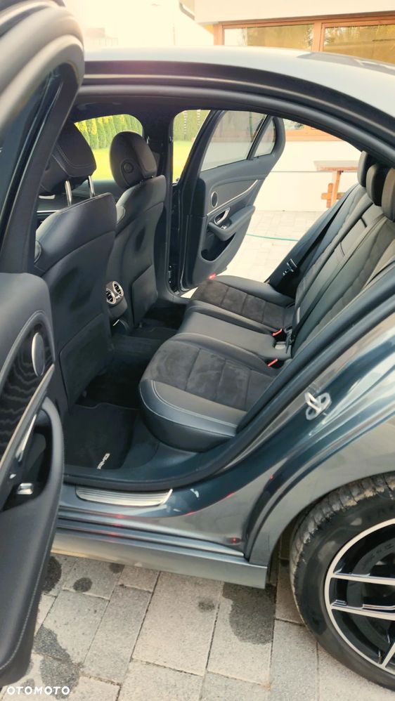 Mercedes-Benz Klasa E - 6