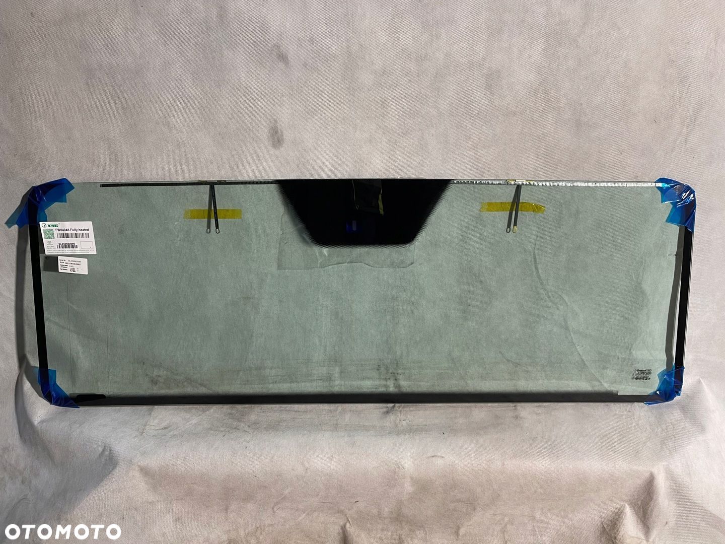 MERCEDES G W463 SZYBA PRZEDNIA CAŁA GRZANA SENSOR 2013-2018 - 1