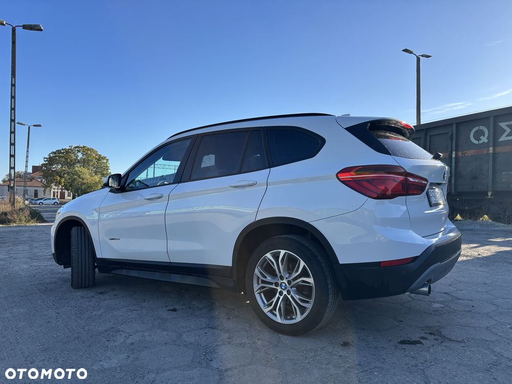 BMW X1 2016 photo 2