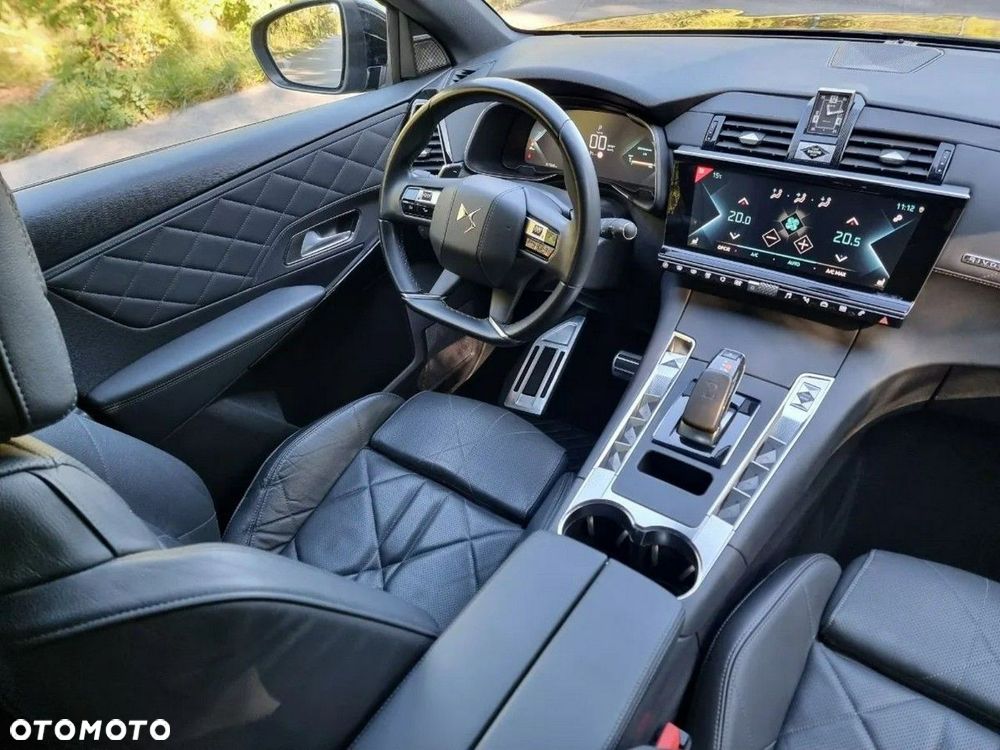 DS Automobiles DS 7 Crossback - 24