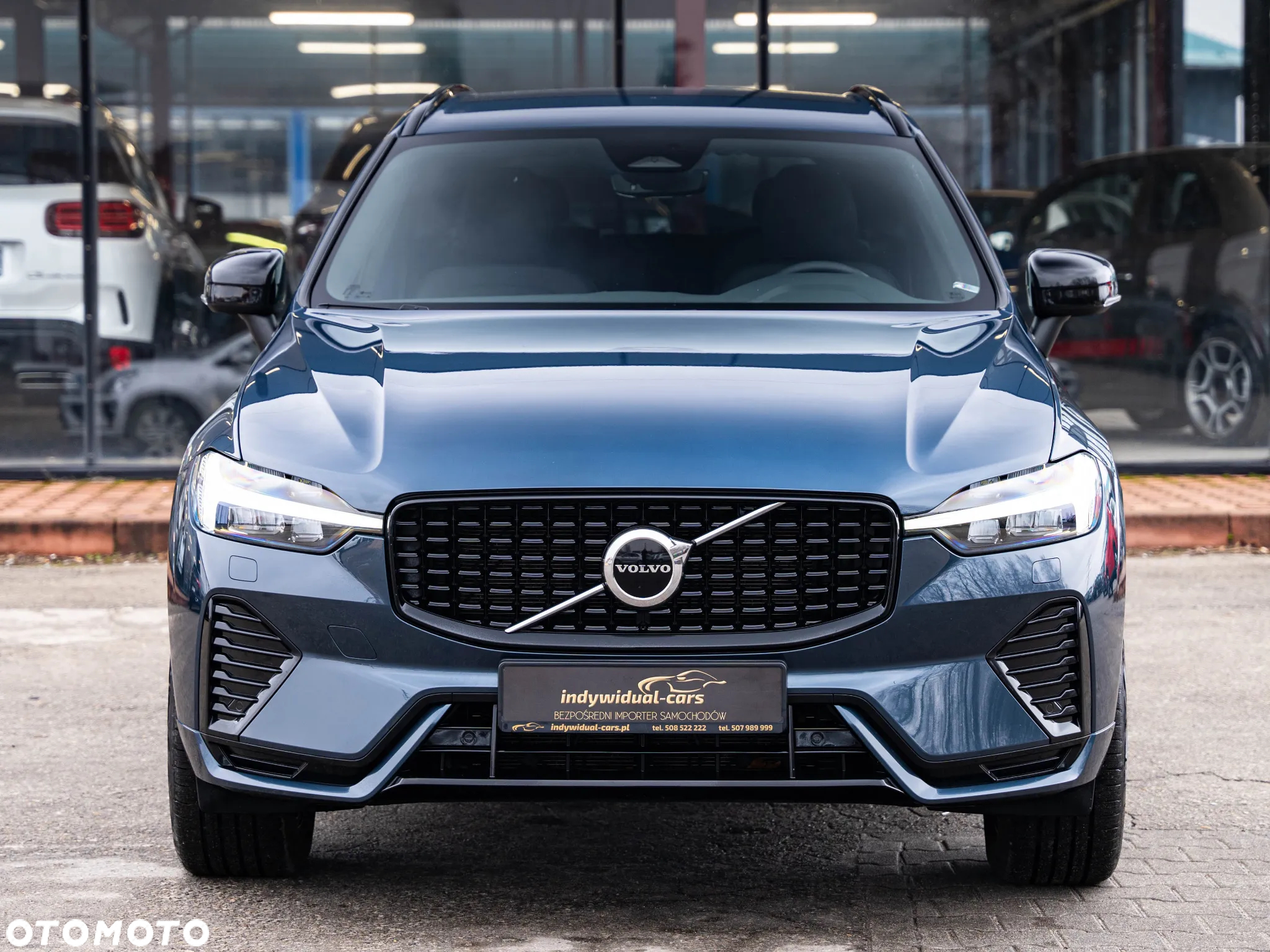 Volvo XC 60 B4 B Plus Dark - 15