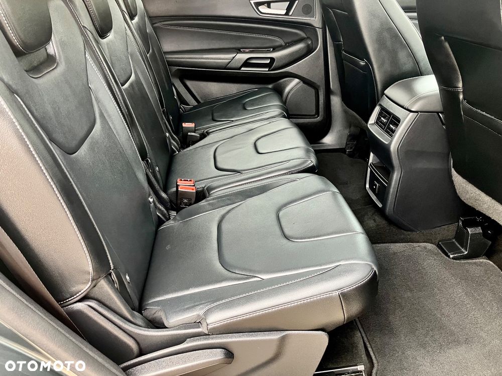 Ford S-Max - 22
