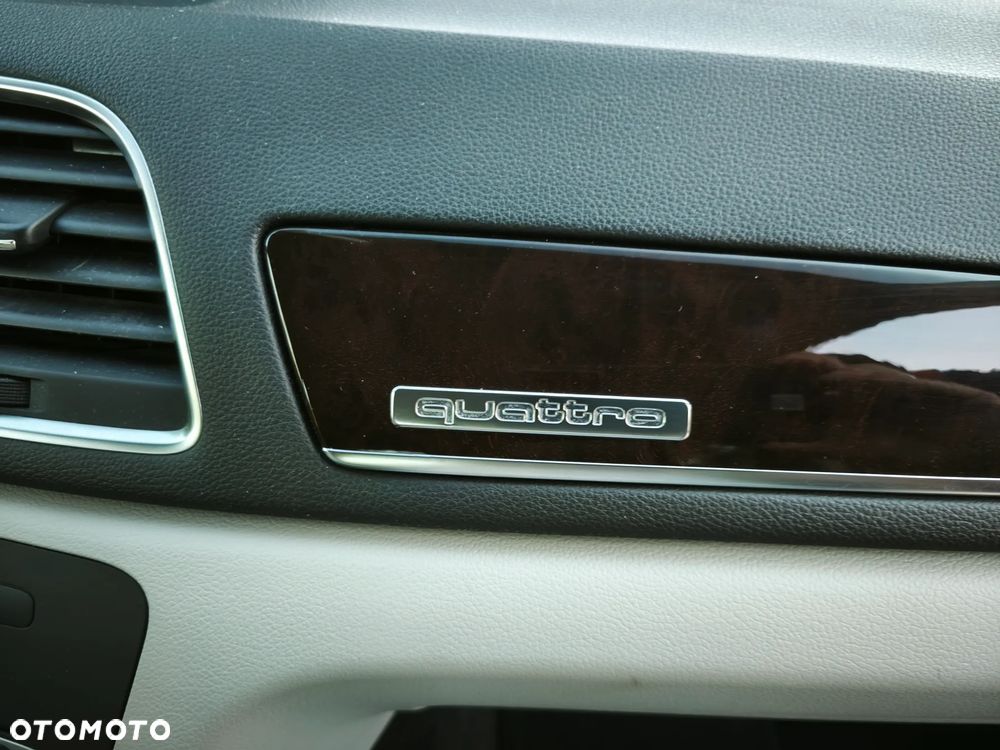 Audi Q3 - 23