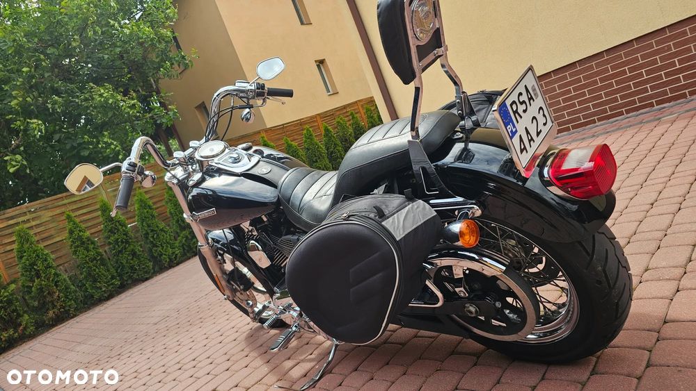 Harley-Davidson Dyna Super Glide - 34