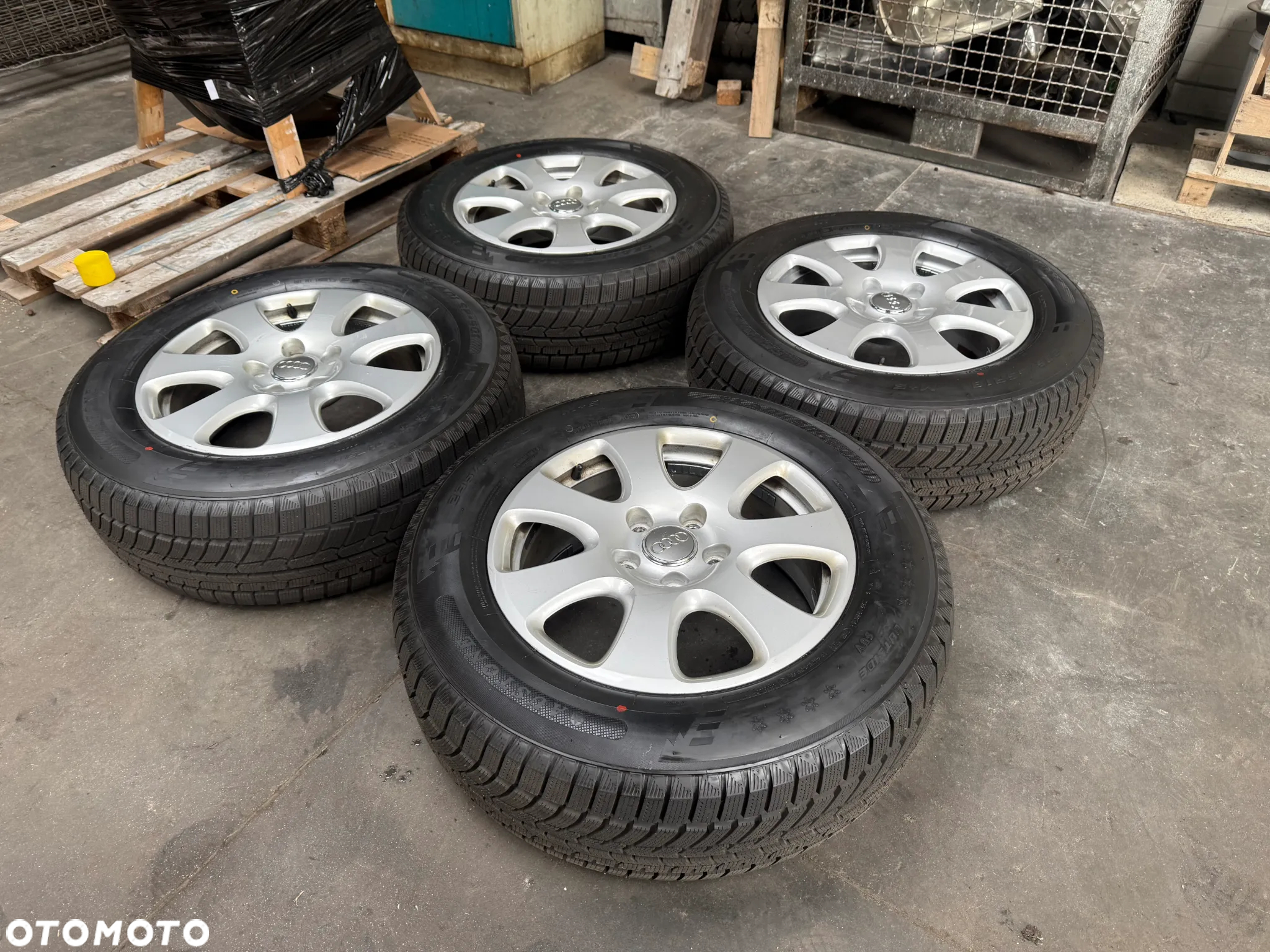 KOŁA ALUFELGI AUDI Q7 SQ7 VW TOUAREG PORSCHE CAYENNE 18" 5X130 235/65/18 NOWE OPONY ZIMOWE - 3