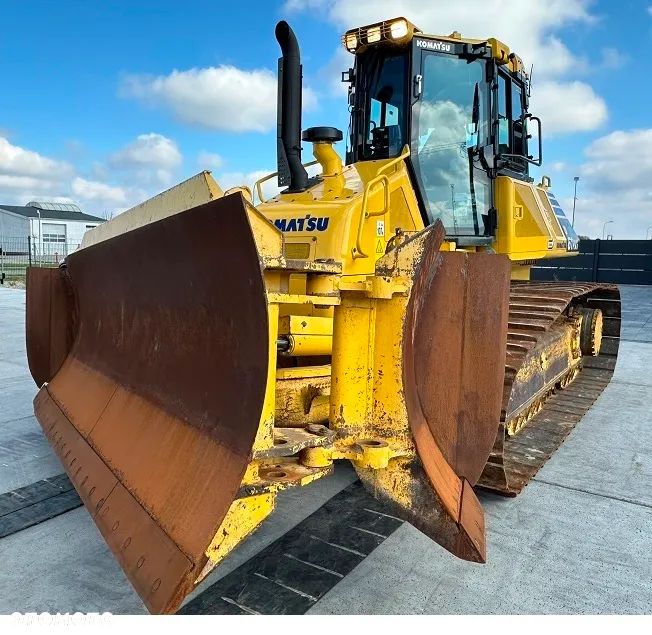 Komatsu D61PXi-23 - 24