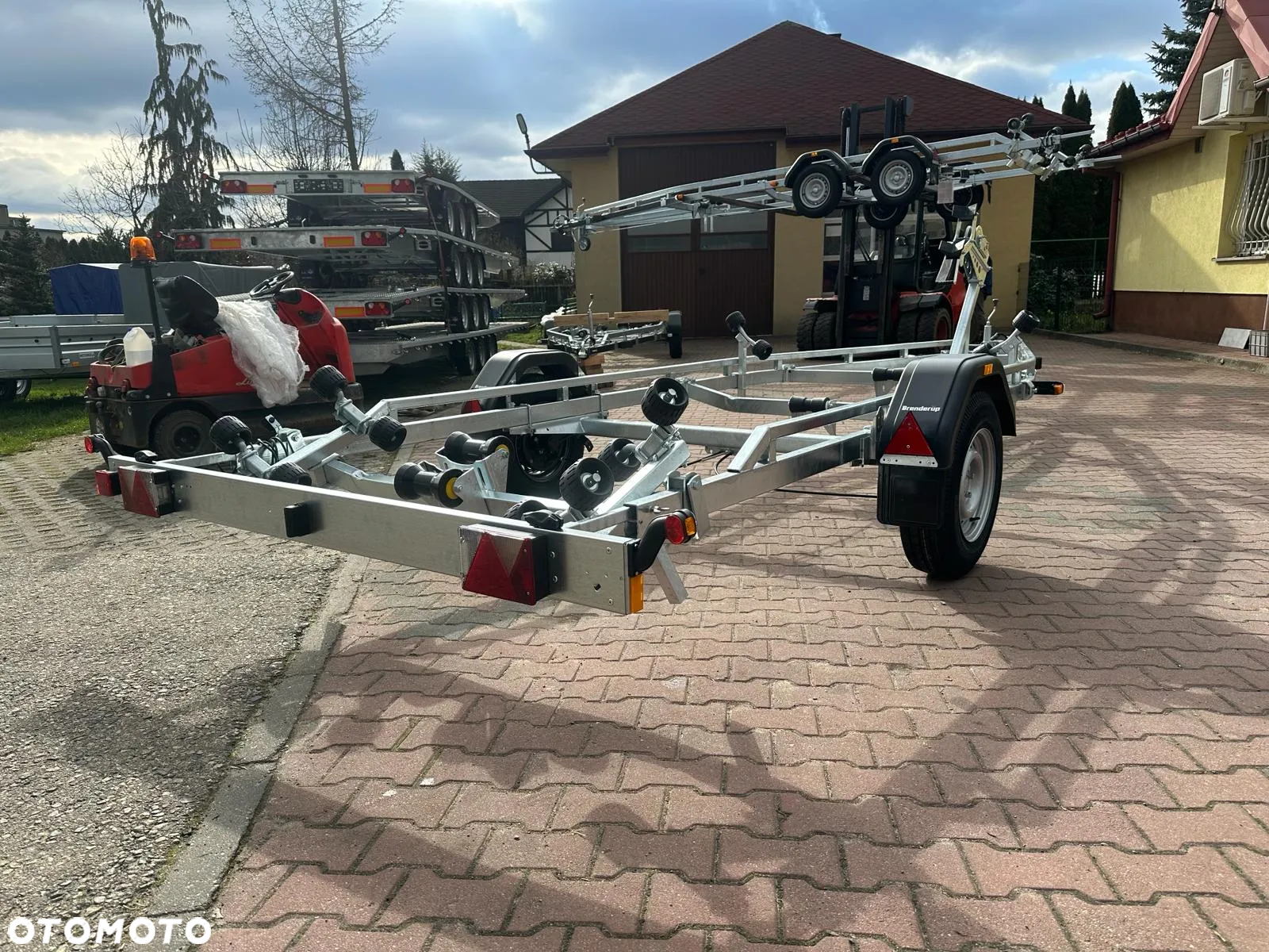 Brenderup Przyczepa Brenderup  221800B SR podłodziówka pod łodzie 6,6m mocna - 3