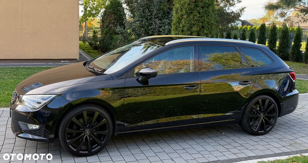 Seat Leon 2015 photo 2