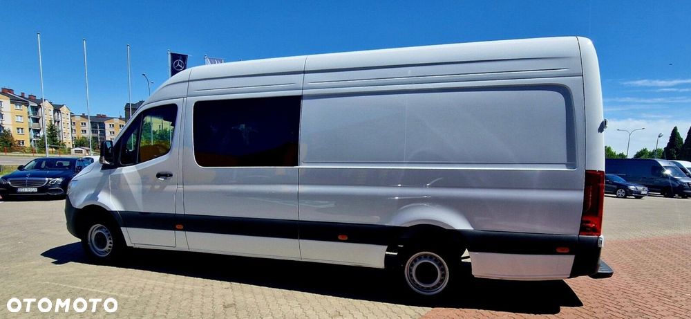 Mercedes-Benz Sprinter - 10