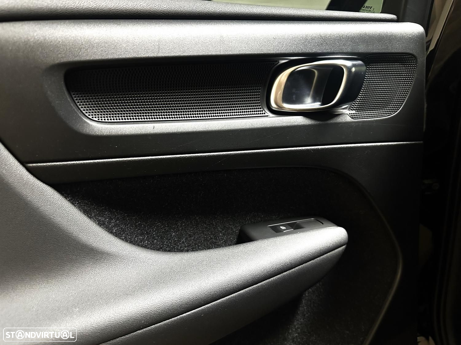 Volvo XC 40 1.5 T5 PHEV R-Design Expression - 41