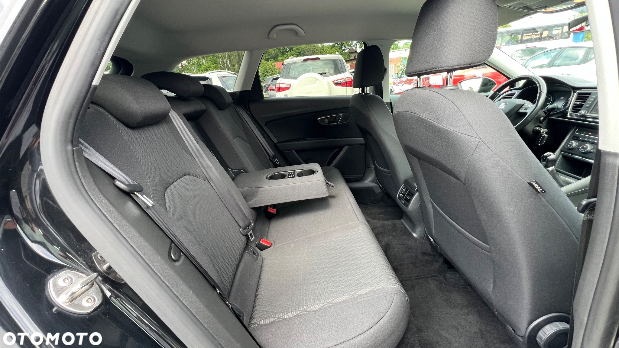Seat Leon Sportstourer 2.0 TDI Style - 10
