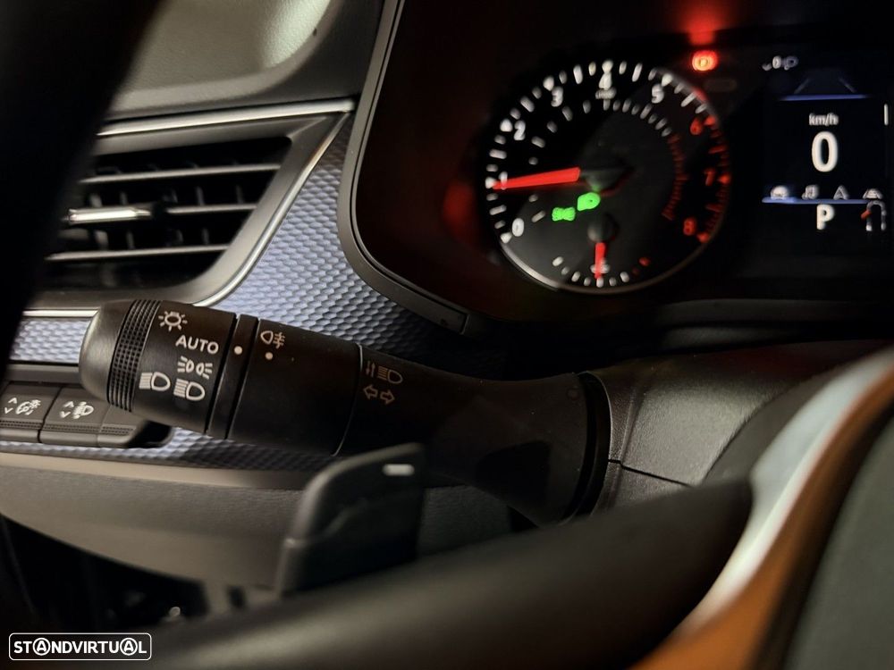 Renault Arkana 1.3 TCe Business EDC - 17