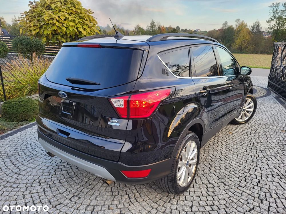 Ford Kuga - 20