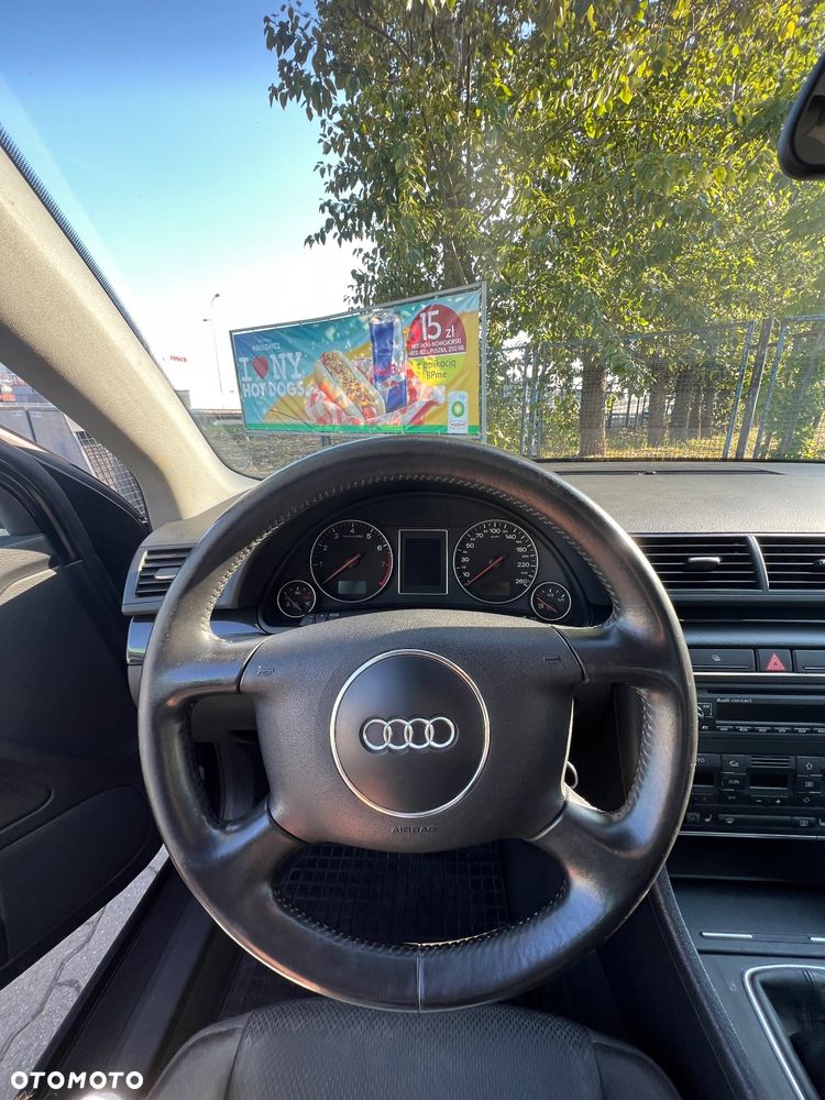 Audi A4 ver-1-8-t - 21