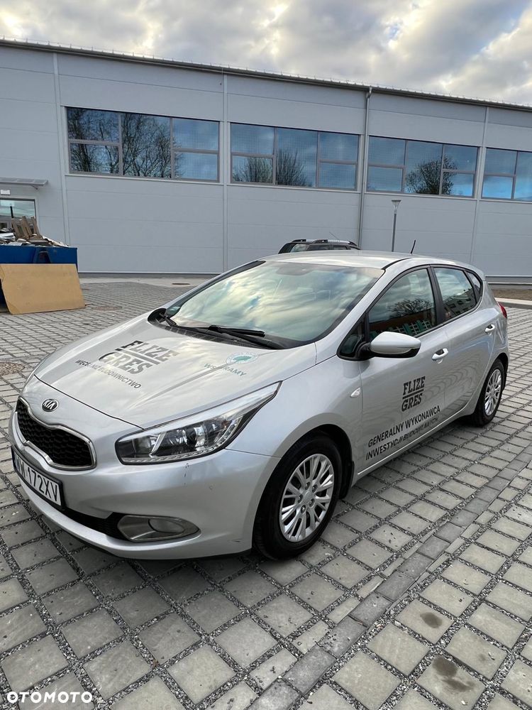 Kia Ceed - 7